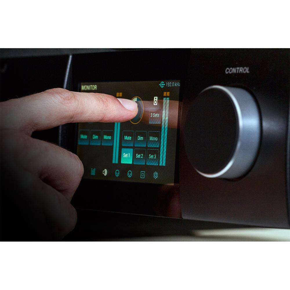 Apogee Sinfonia I/O Mk II 2X6 (Thunderbolt), Interfaccia audio, Nero