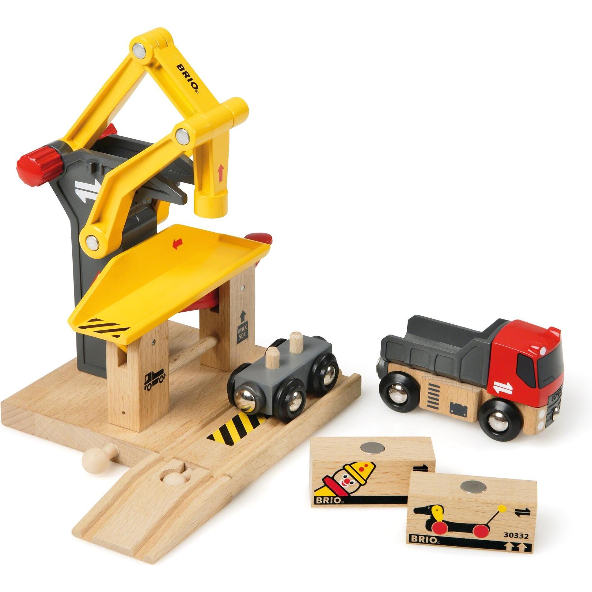 Brio Stazione di Carico Merci: L'Avventura del Trasporto