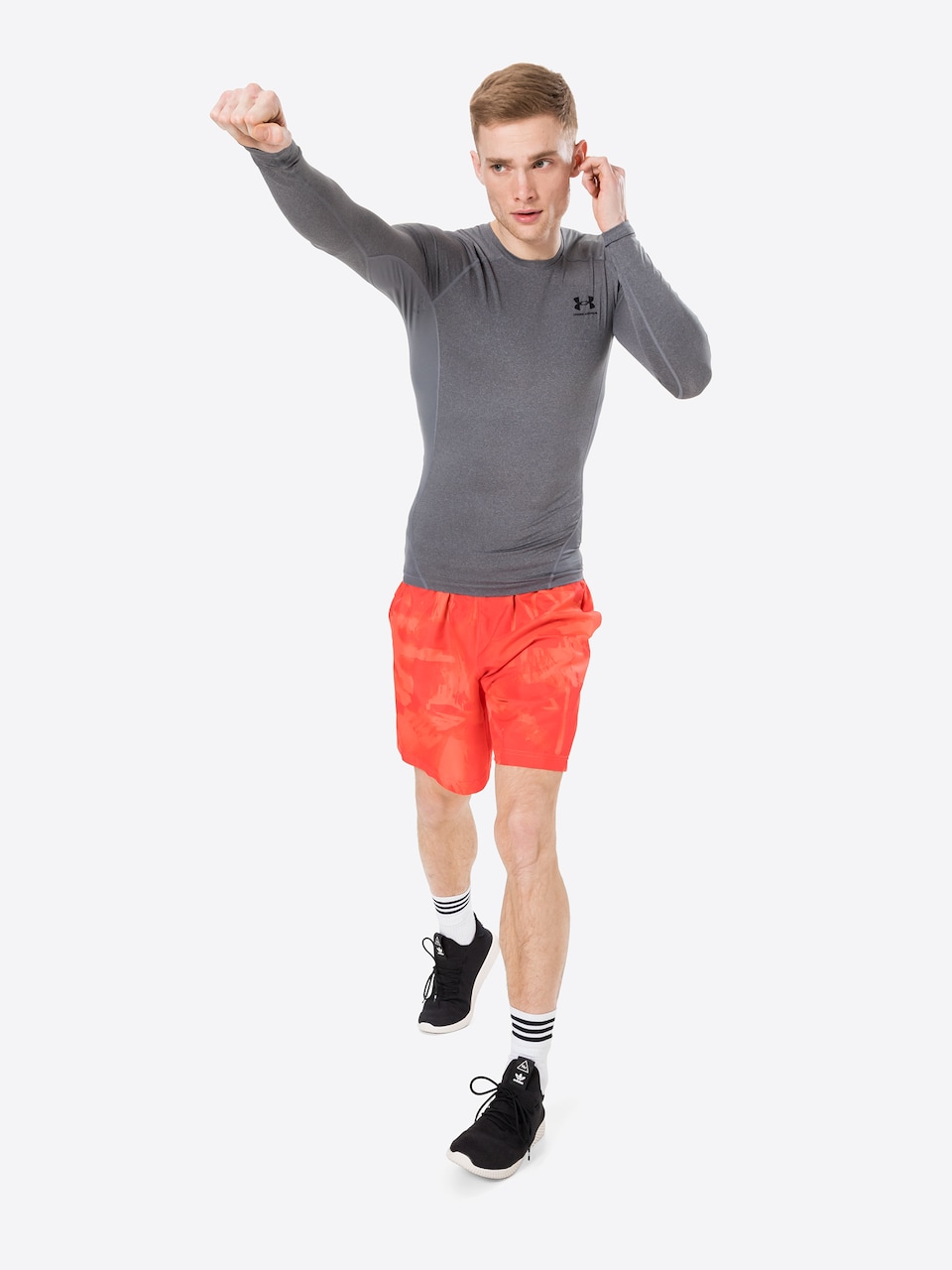 UNDER ARMOUR Maglia Funzionale: Performance e Comfort