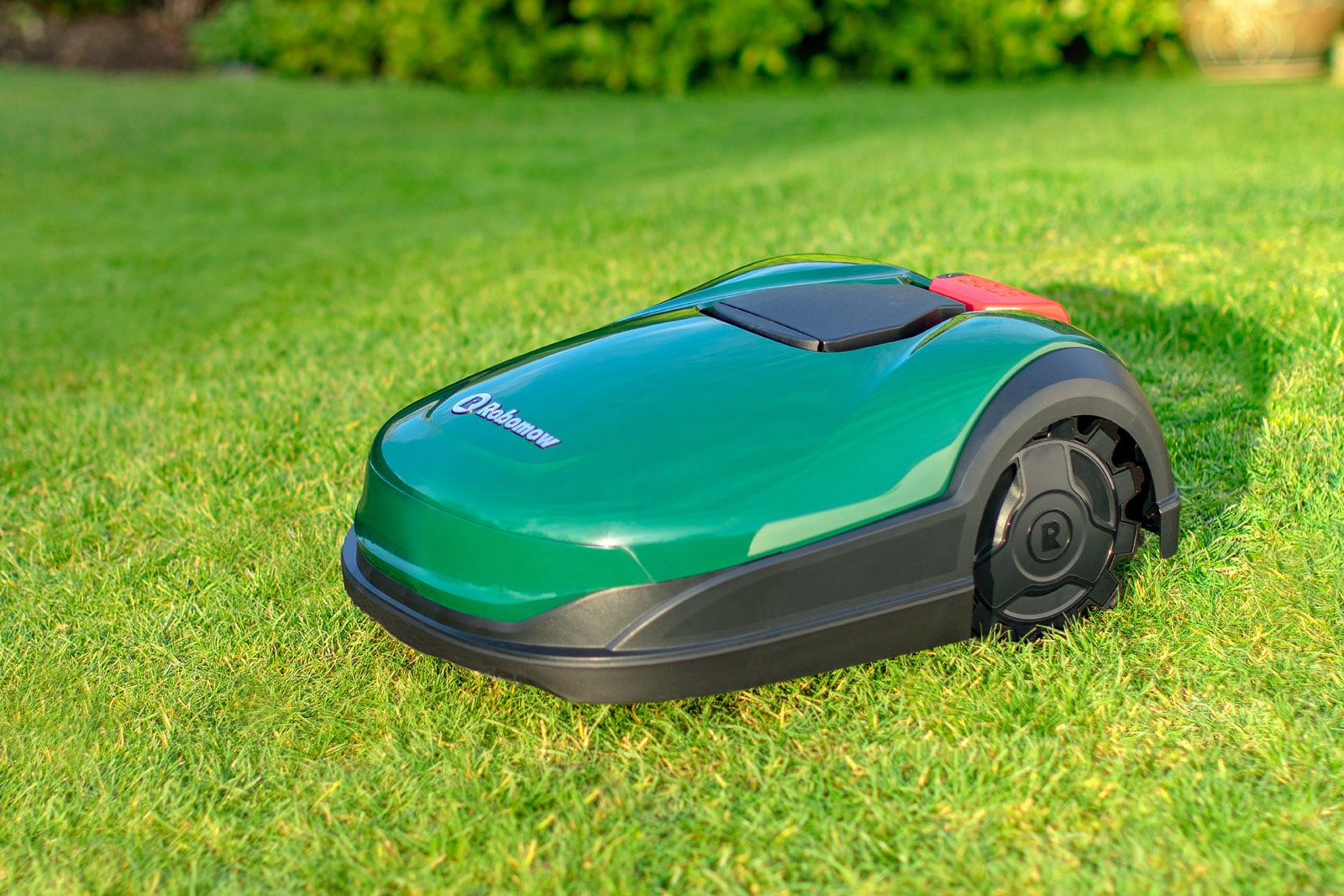 Rasaerba Robomow RK2000: Tagliaerba Robot Innovativo